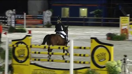Albert Zoer wint eerste Jumping Outdoor Tolbert - RTV Noord