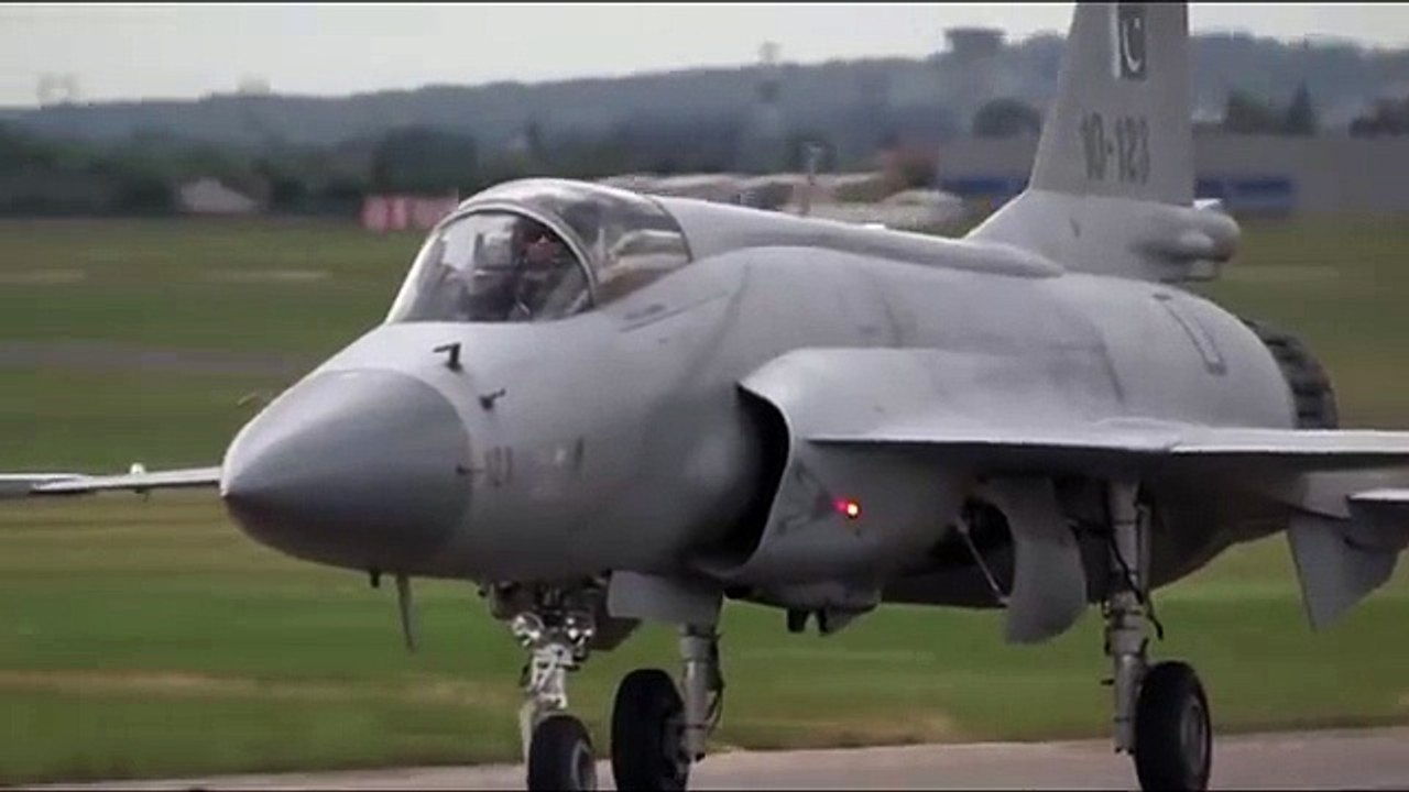 Vertical take off JF 17 Thunder Paris Air Show Sqn Ldr Zeeshan