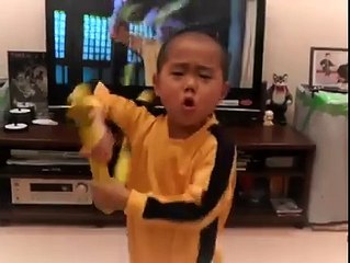 little Brucely  Fighting Scene