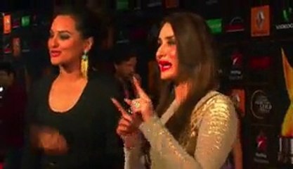 OMG! Sonakshi Sinha Slaps Kareena Kapoor 28th September By Daily Fun