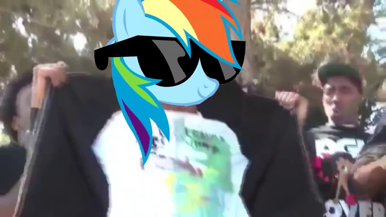 MLP-Equestria Girls (twilight se pone los lentes ) [Deal with it]