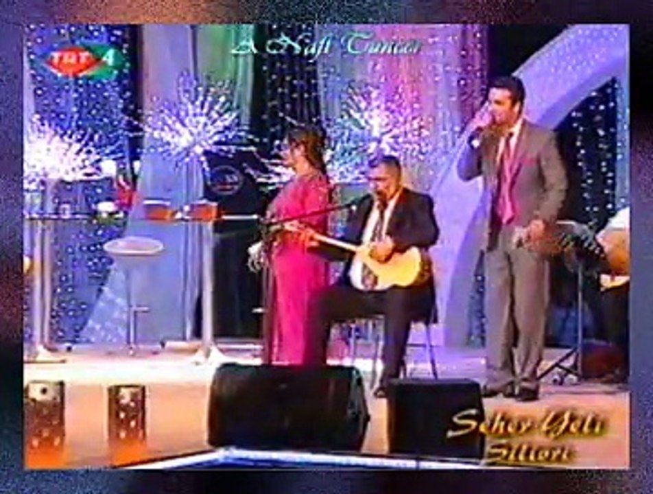 Onur ŞAN & Arif SAĞ & Belkıs AKKALE *Urfa’nın Etrafı Dumanlı Dağlar*