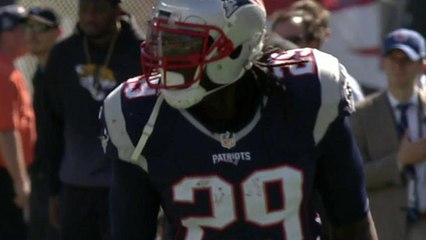 Patriots LeGarrette Blount runs for 22 yards