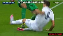 Nikola Kalinic Gets Injured & Gets Penalty - Inter 0-1 Fiorentina - Serie A - 27.09.2015 HD