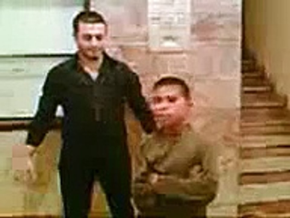 Bu Adamlar Çok Komik