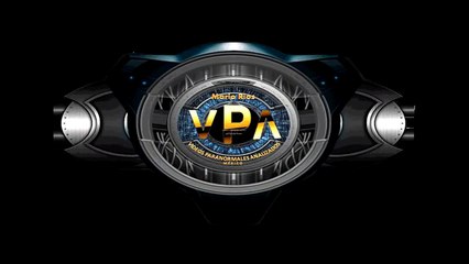 Что-то непонятное ползет по стене дома......................