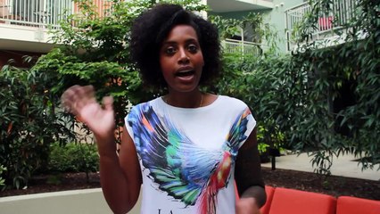 Wiz Kahlifa Crowd Surfs With Amber Rose Son On Stage