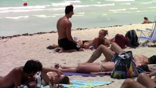 How To Pick Up Hot Girls On The Beach Pick up Prank (ViktorCrazyTV)