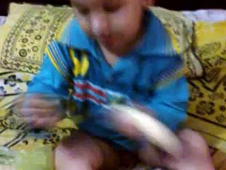 Apna kaam khud hi kare acha lgta hy