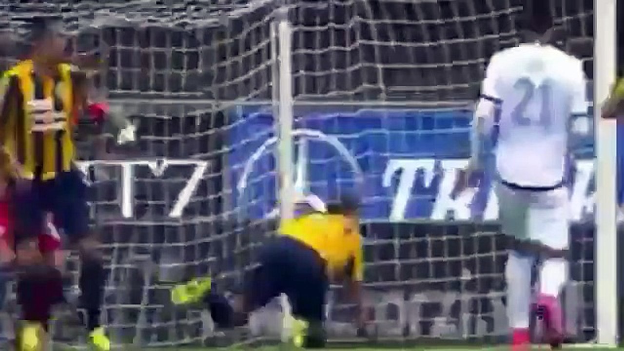 Hellas Verona vs Lazio 1-2 _ All Goals and Highlights 27-09-2015 (1)