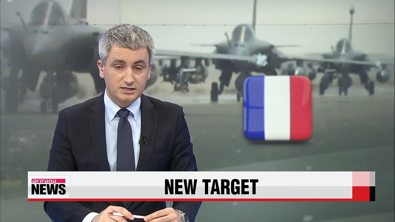 France hits Islamic State militants in Syria