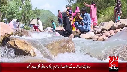 Eid Ka Akhri Din Nathiya Gali Main Rush – 28 Sep 15 - 92 News HD