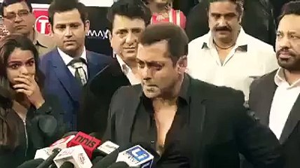 Watch The Reaction of Salman Khan When Journalist Asked That His Sister is Pregnant