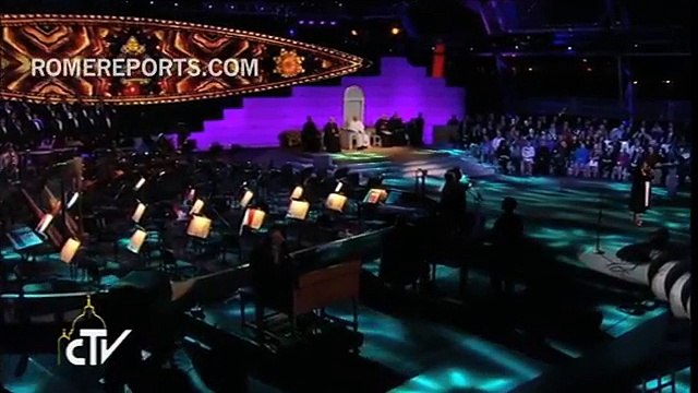 Aretha Franklin chante pour le pape François