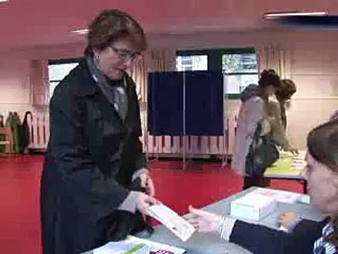 Le Journal vidéo du dimanche 9 octobre 2011, édition de 18H00.