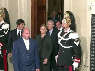 Italie: Mario Monti, l'anti-Berlusconi, consulte pour former le nouveau gouvernement