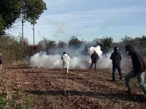 Trains de déchets allemands à Valognes: 12 arrestations, 3 blessés