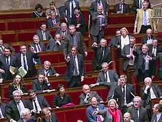 Propos de Claude Guéant: un député fait scandale en parlant de "régime nazi"