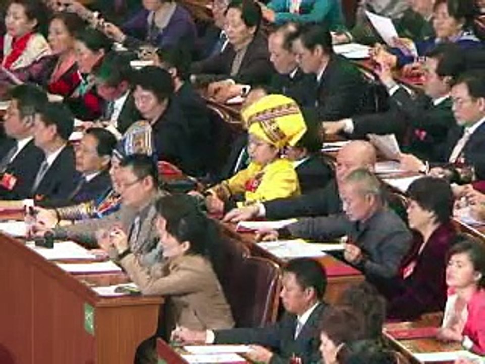 Chine: le Premier ministre insiste sur l'"urgence" de réformes politiques