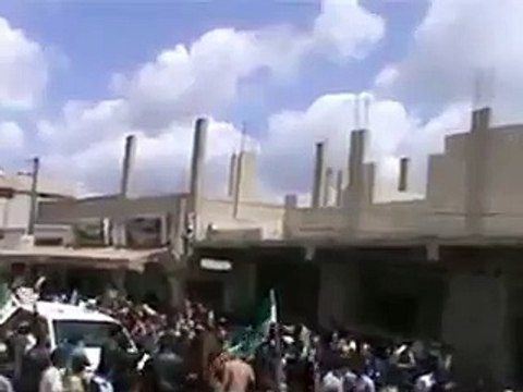 Syrie: les rebelles demandent une intervention armée de pays amis