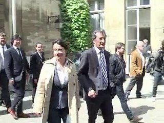 Sitôt investi, Hollande s'envole pour les Etats-Unis