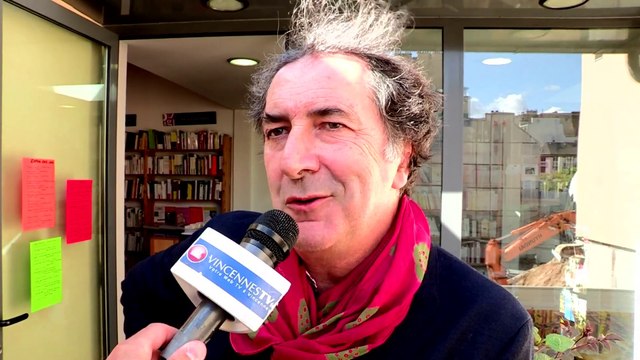 François Morel à Vincennes chez Millepages pour les Chroniques 2013 - 2015 de France Inter