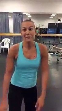 This jumping rope champion girl is just so talented... Insane