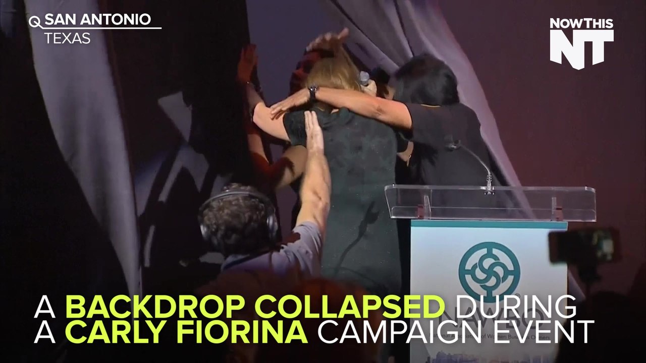 Carly Fiorina's Stage Backdrop Collapses