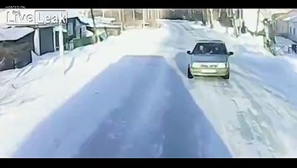 LiveLeak.com - TRUCK VS DRUNK DRIVER