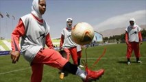 ثمانية ذكور بمنتخب إيران لكرة القدم للسيدات