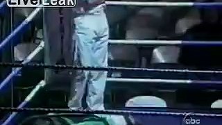 Really stupid boxer can't get in the ring