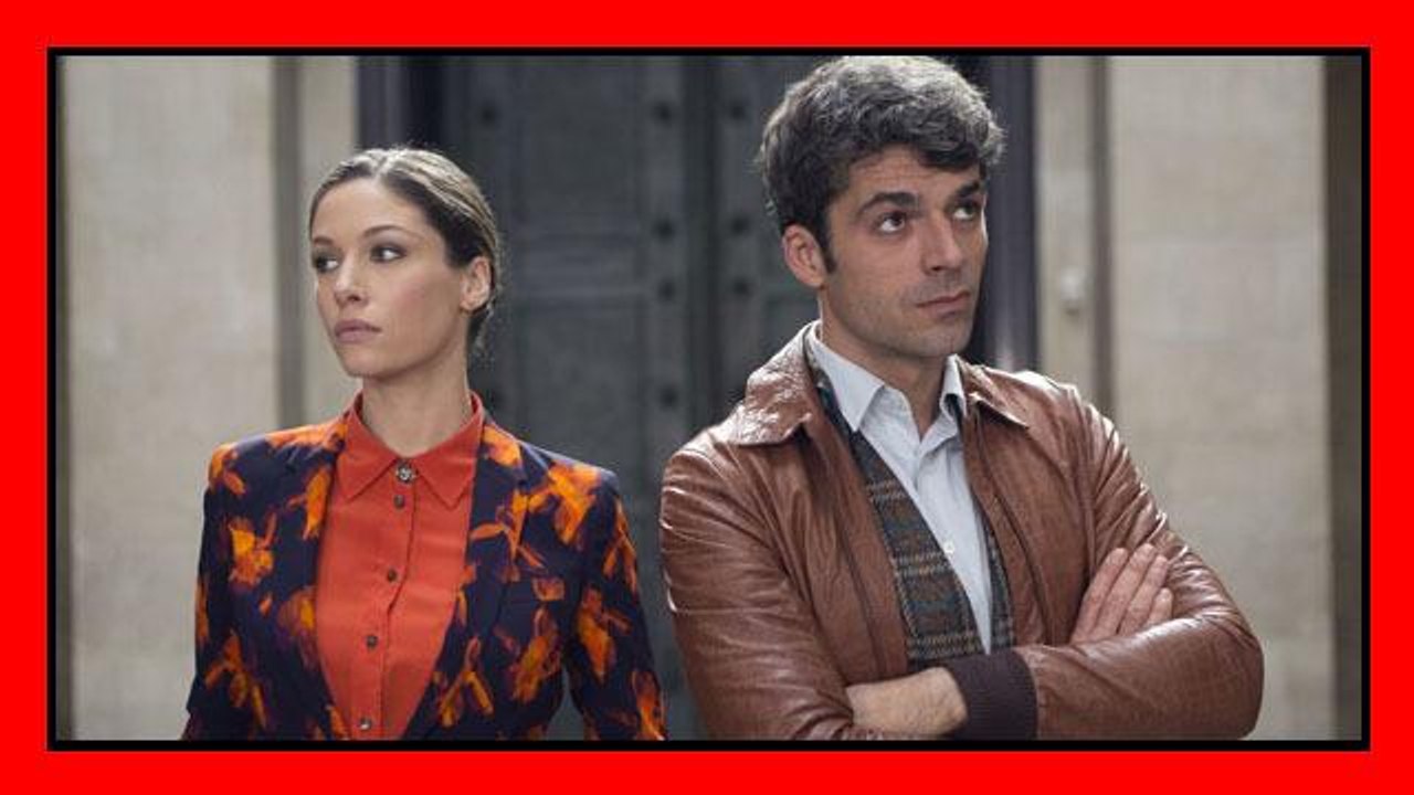 Poli opposti Backstage