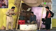Chutki Pakistani New Stage Drama Funny Clips 2015