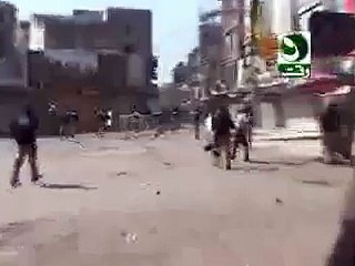 04-_17 March 2007 Punjab police cordoned Lahore High Court