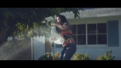 Что происходит, когда мы просто берем в руки телефон за рулем.