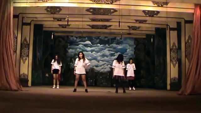 2Cne1 - 1st Debut on KPOP Spring Festival at Gedung Wayang Orang Solo