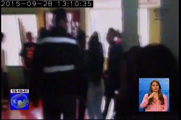 47 adolescentes descubiertos en fiesta clandestina