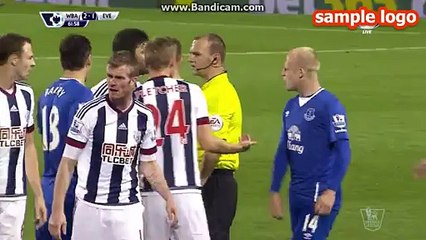 Chris Brunt Fight Whith Seamus Coleman West Bromwich Albion 2-1 Everton