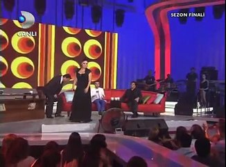 -İzel   Baba Beni Maziye Götür Beyaz Show 27 06 2010