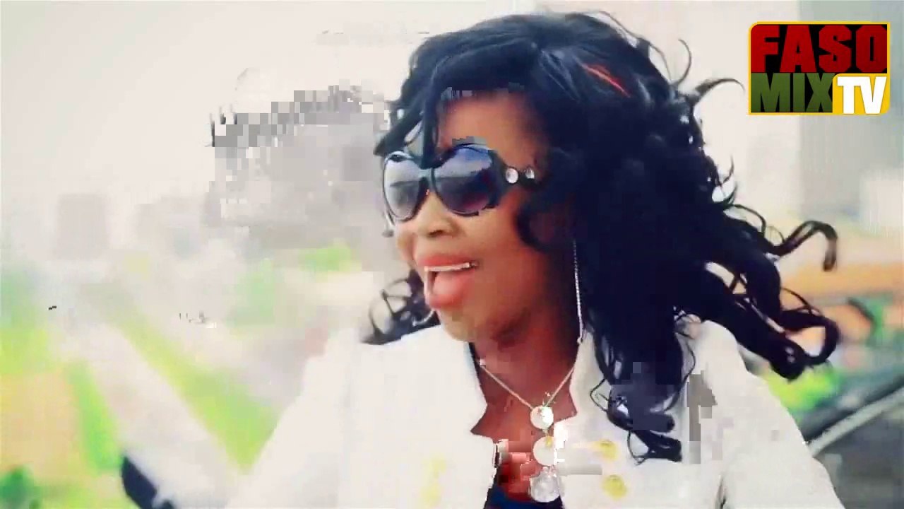 AWA NADIA - Nonga - [Clip Officiel]
