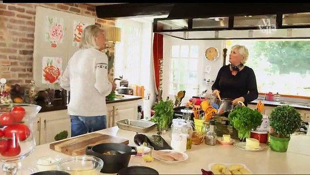 Vivolta - Chéri(e) qu'est-ce qu'on mange (Le poulet du dimanche) - 19-09-2015 16h00 25m (9010)