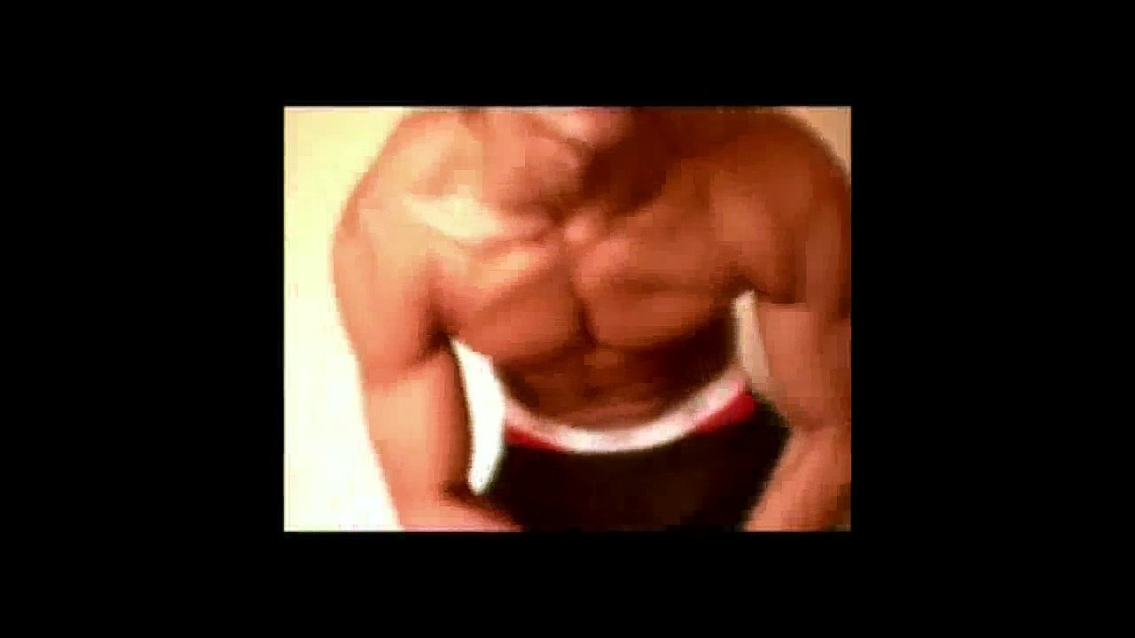 How To Hit the Zyzz Pose