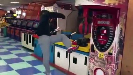 KICK MACHINE - KOREAN STYLE