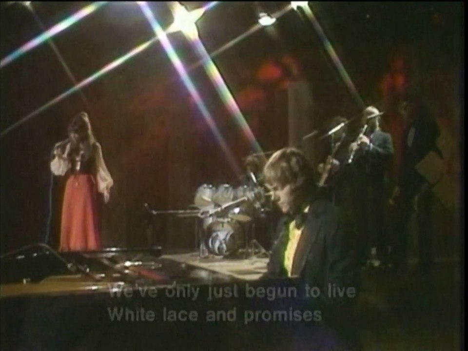 Carpenters - WE'VE ONLY JUST BEGUN（愛のプレリュード）