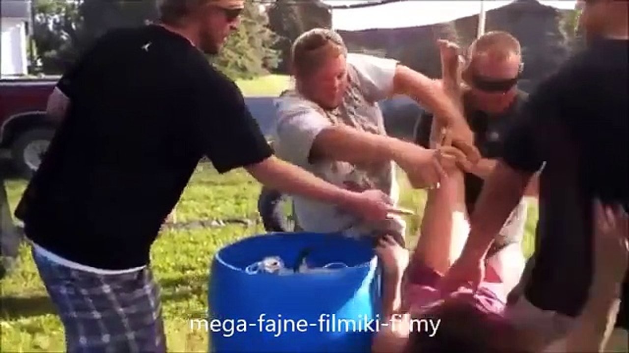 Fail funny compilation 10 kompilacja wpadek mega śmieszne filmiki śmieszne filmy wpadki 2013 [Full Episode]
