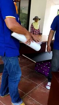 ขนย้ายคอนโด ขนย้ายบ้าน หจก.บลูมูฟ086-044-5972 wwwsuperbluemove.com