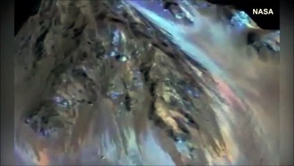 NASA reveals images, animation of possible liquid water on Mars
