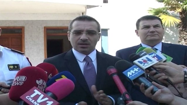 Ngjarjet në Lezhë. Tahiri takim me strukturat e FNSH-së