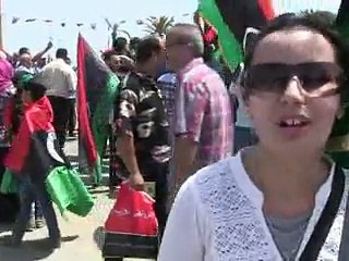 Les Libyens défient les violences et réussissent un scrutin historique