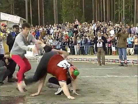 Course insolite : le porter de femmes en Finlande